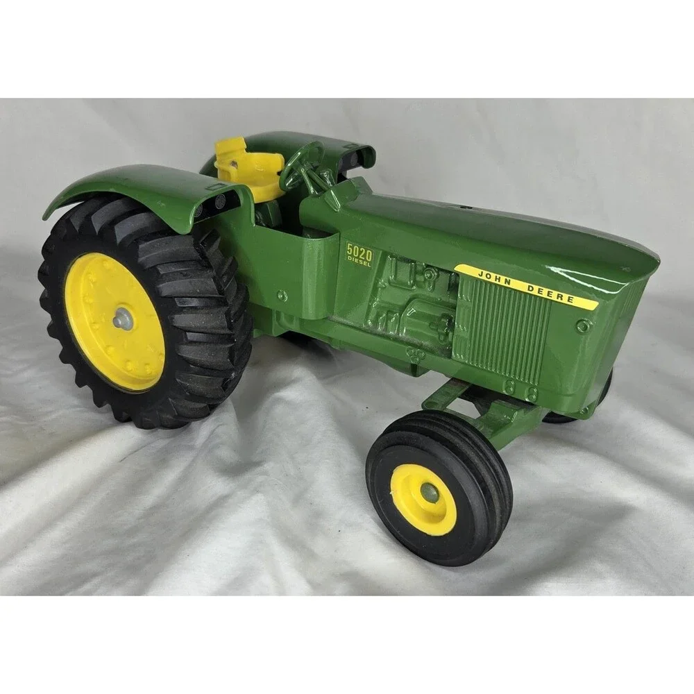 1980s ERTL John Deere 5020 Diecast 1/16 Scale Farm Toy Tractor #555